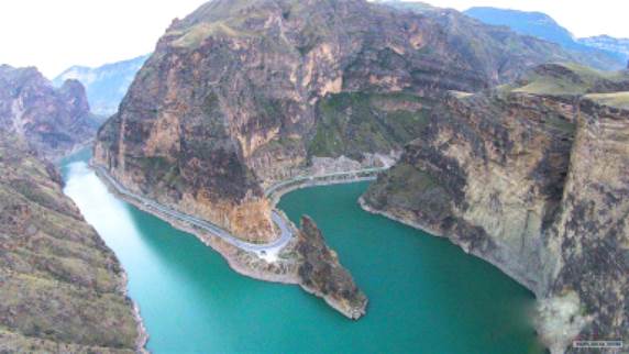 Описание: http://sepimages.ru/uploads/images/s/u/l/sulakskij_kanon_foto_4.jpg